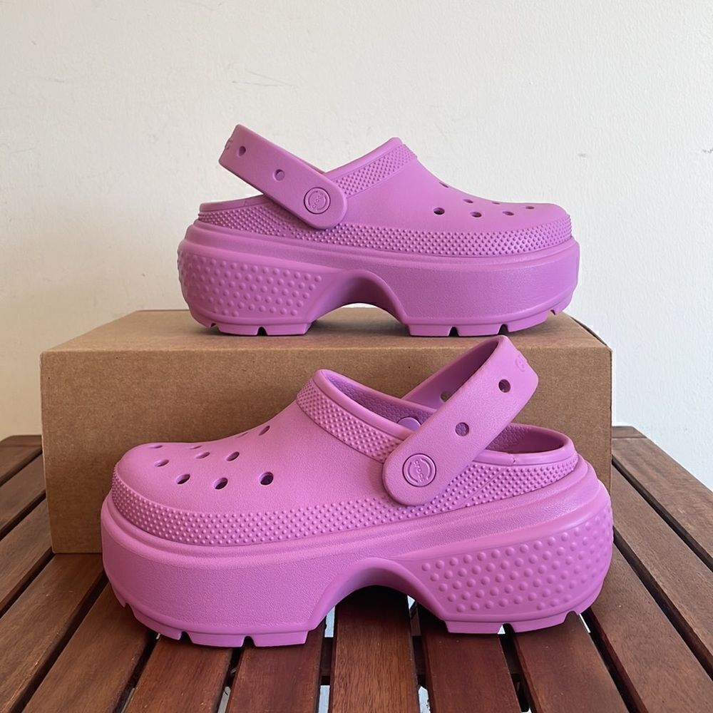 NWT Crocs Stomp Clog Bubble Women Size 7 Men Size 5(209347-6WQ) - Picture 2 of 11